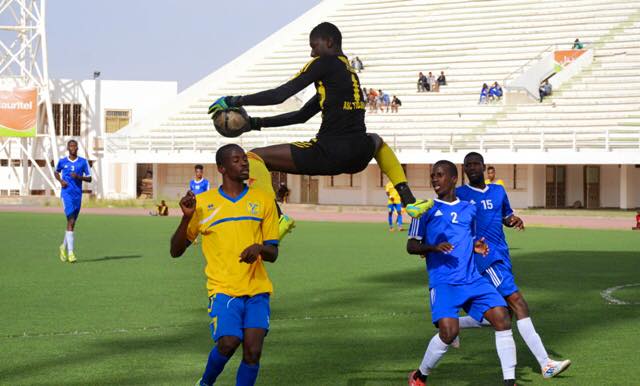 جدل كبير في موريتانيا بعد لقطة حارس مرمى خلال مبارة في كرة القدم