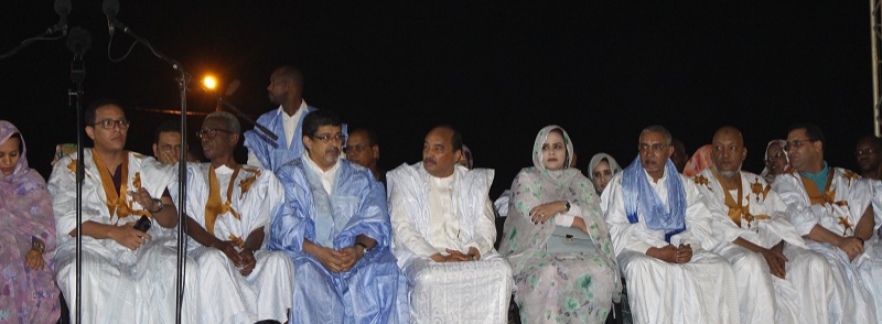 محمد ولد عبد العزيز رئيس موريتانيا يفتتح حملة الحزب الحاكم بالتأكيد على إستمرارية النظام.