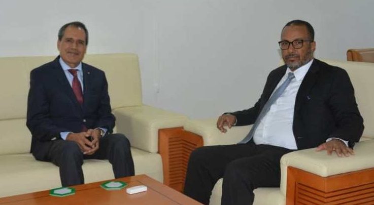 جلسة عمل بين السفير المغربي ونظيره رئيس اتحاد أرباب العمل الموريتانيين.