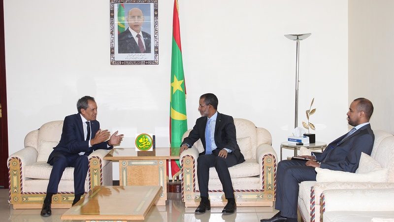 الوزير الأول الموريتاني يستقبل السفير المغربي و الفرنسي.