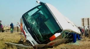 مصرع 12 شخصا في حادث انقلاب حافلة لنقل المسافرين ضواحي أكادير