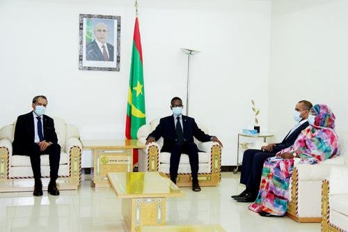 الوزير الأول الموريتاني يستقبل السفير المغربي