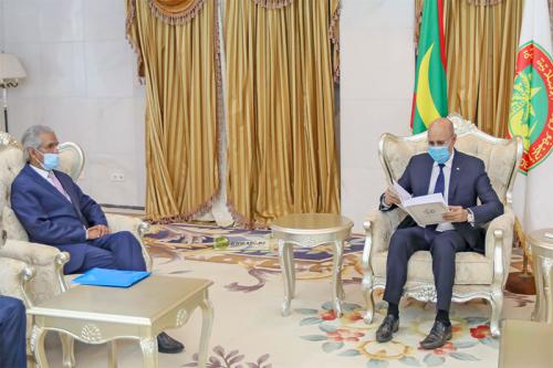 الرئيس الموريتاني يتسلم رسالة من إبراهيم غالي