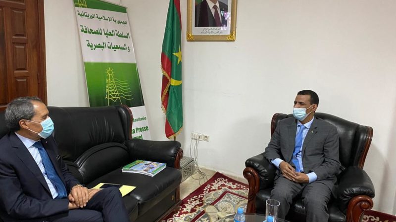 سفير المغرب بموريتانيا في ضيافة السلطة العليا للصحافة