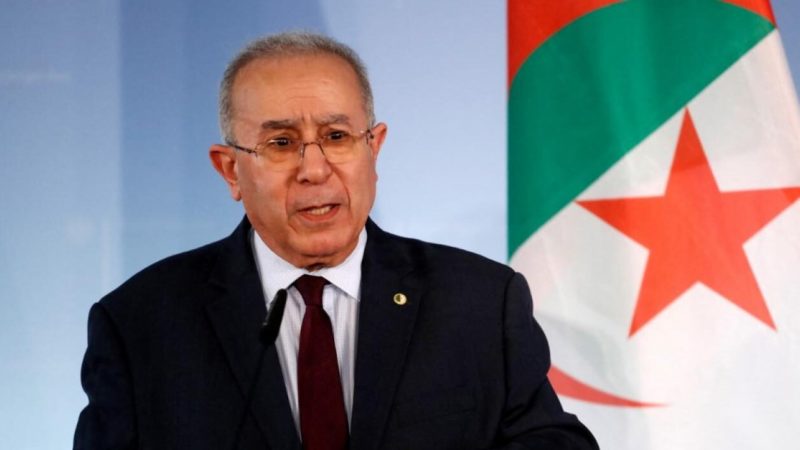 وزير خارجية الجزائر يلتقي خمسة رؤساء دول إفريقية