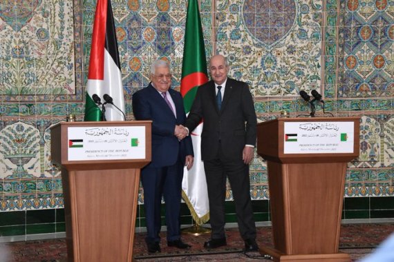 فلسطين في ملعب الجزائر ب 100 مليون دولار إذا توصلوا بها