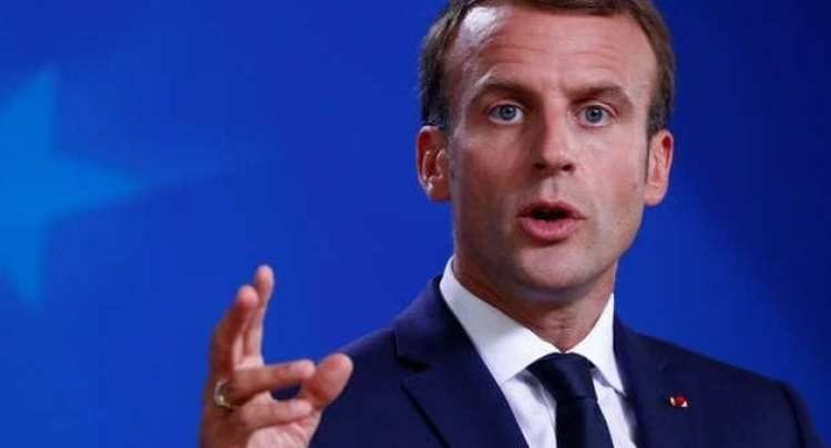 الرئيس الفرنسي يلغي زيارة لمالي