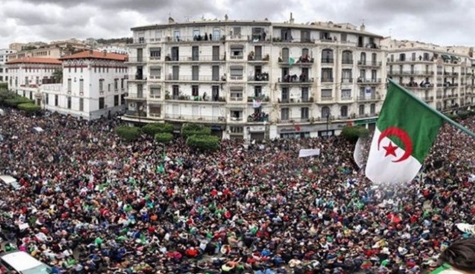 إضراب عام إستعداداََ للحراك في الجزائر
